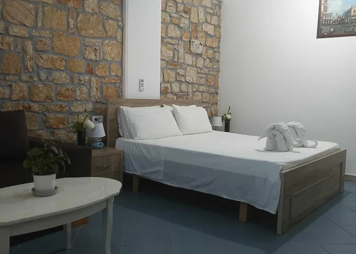 Sunset Guest house Himare