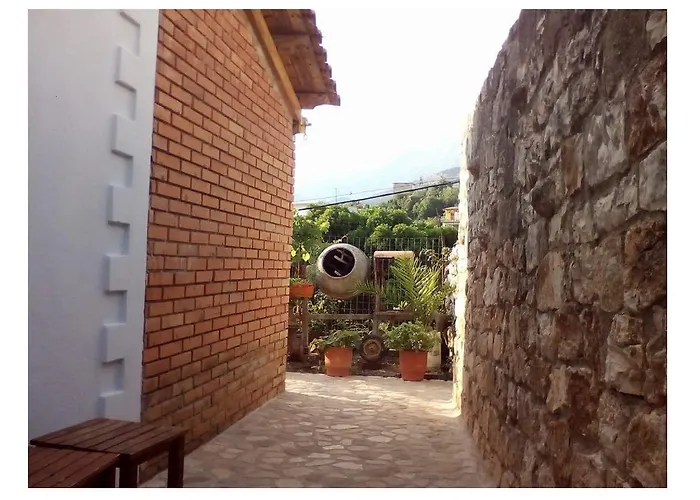 Sunset Guest house 3*
